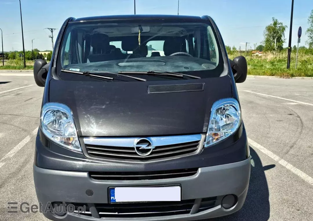 OPEL Vivaro 