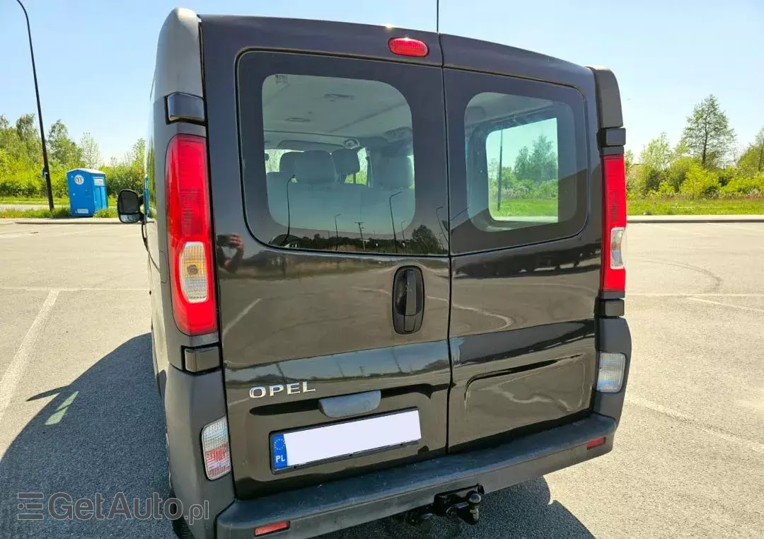 OPEL Vivaro 