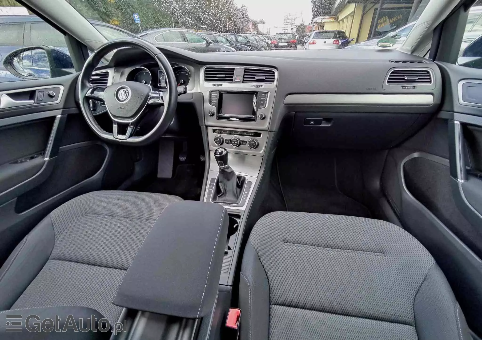 VOLKSWAGEN Golf Comfortline