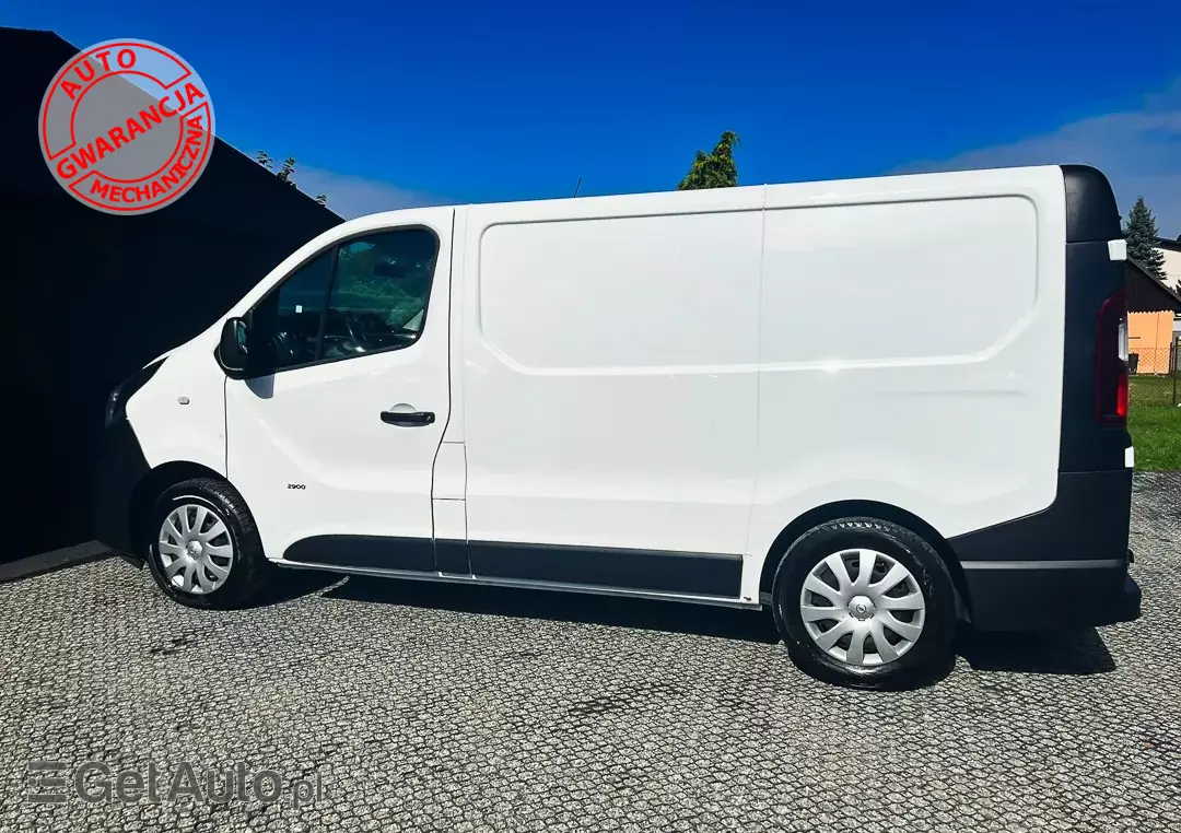 OPEL Vivaro 