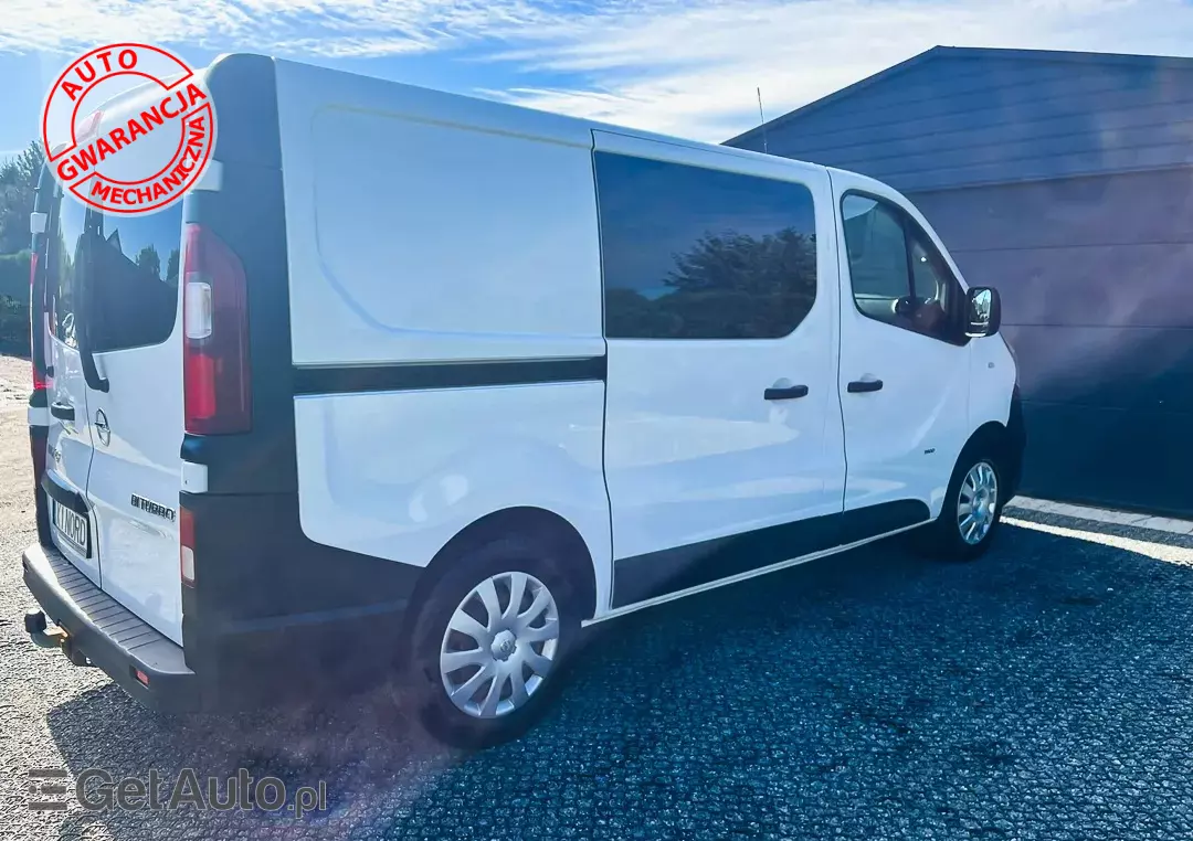 OPEL Vivaro 