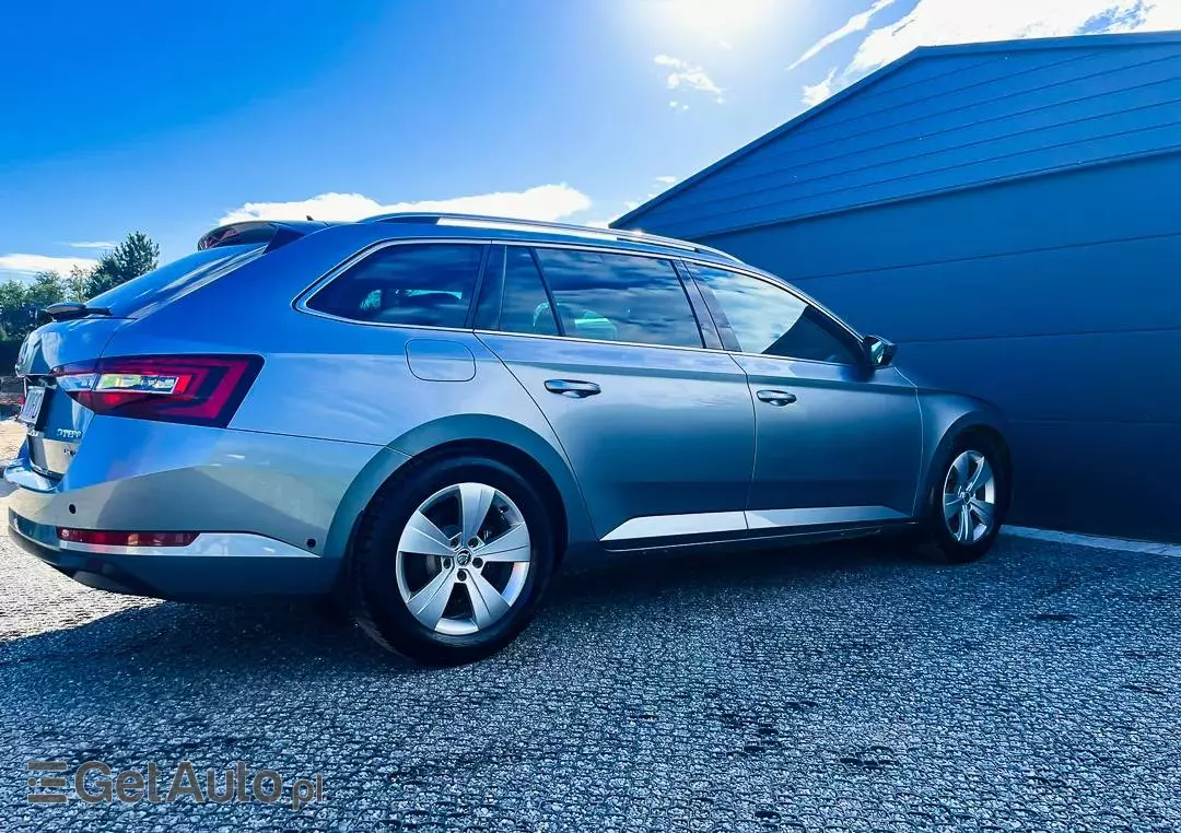 SKODA Superb Style 4x4 DSG