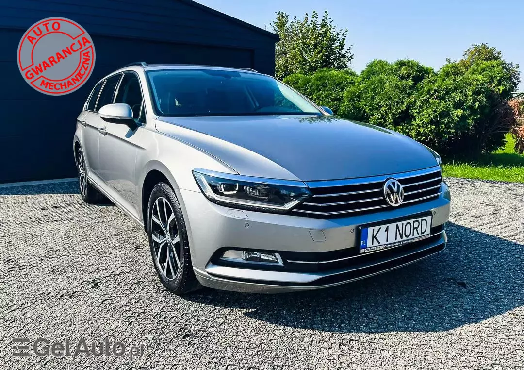 VOLKSWAGEN Passat Comfortline