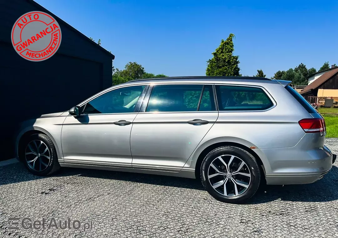 VOLKSWAGEN Passat Comfortline