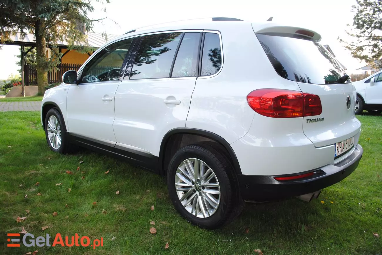 VOLKSWAGEN Tiguan Sport & Style