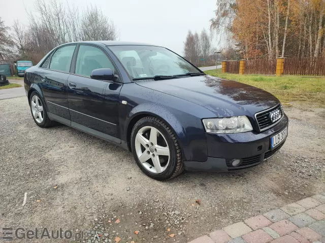 AUDI A4 T