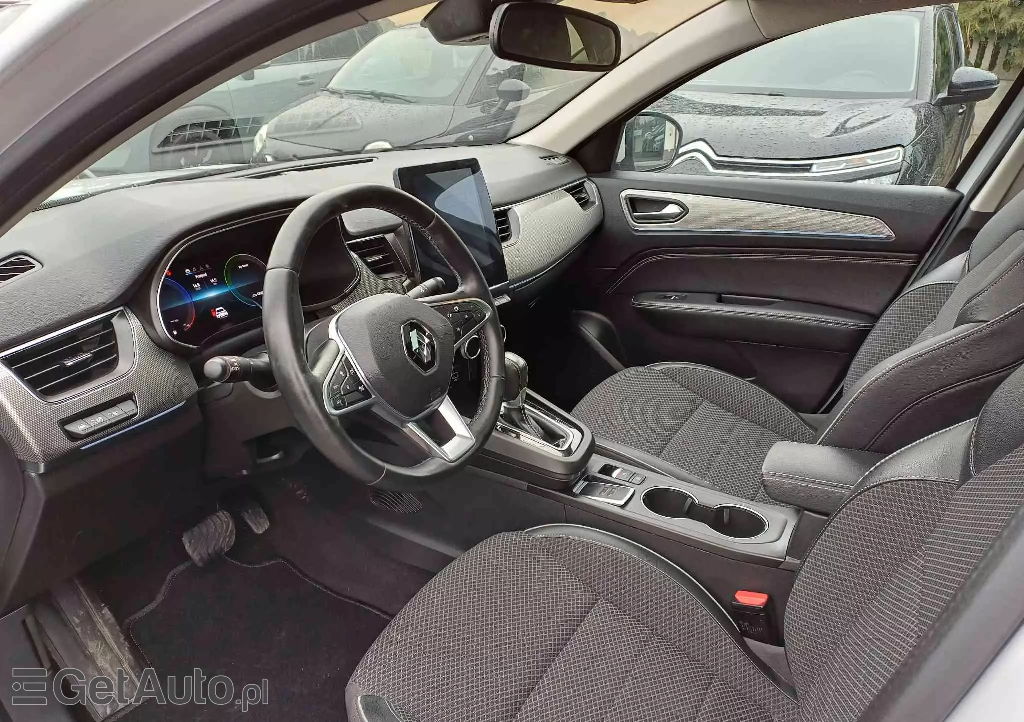 RENAULT Arkana Intens 145 CVT