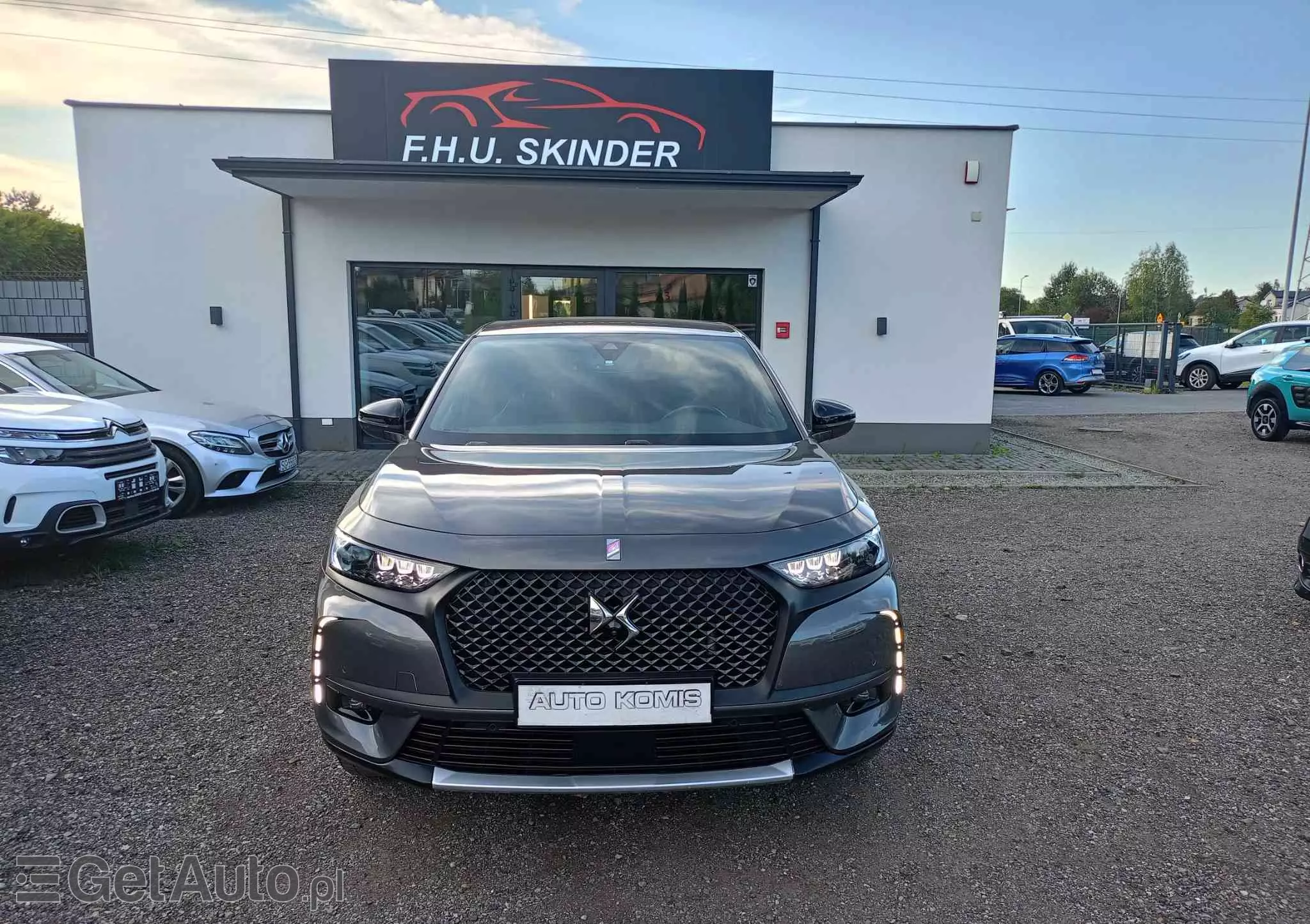 DS. AUTOMOBILES DS7 Crossback Performance Line +