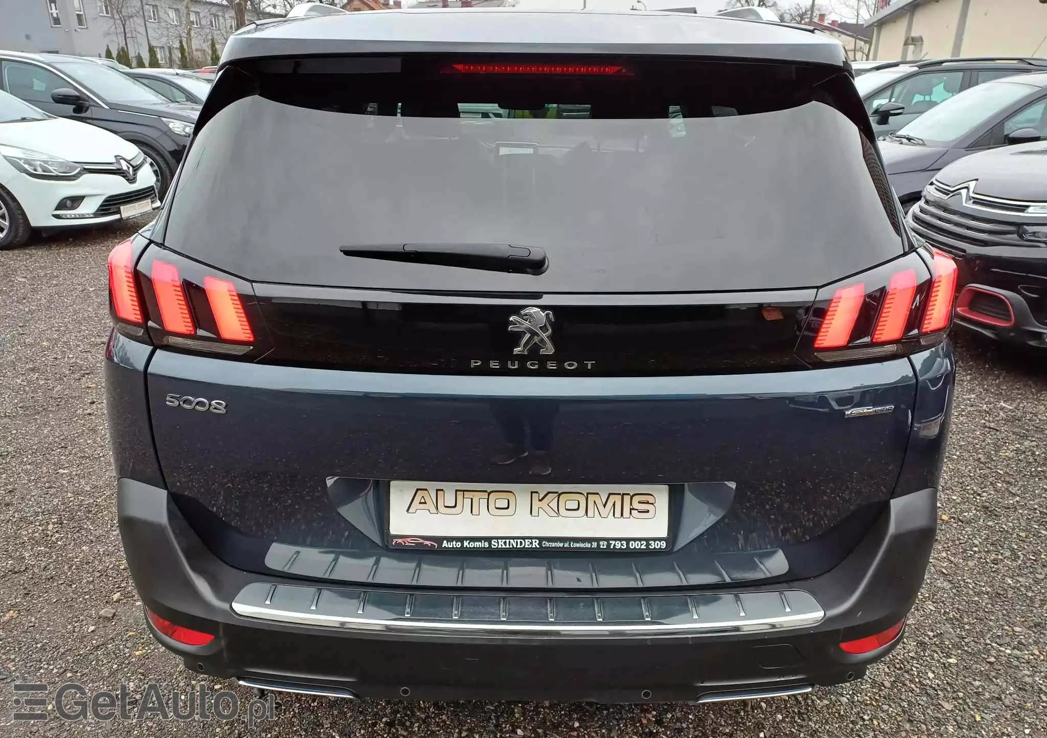 PEUGEOT 5008 Allure 150