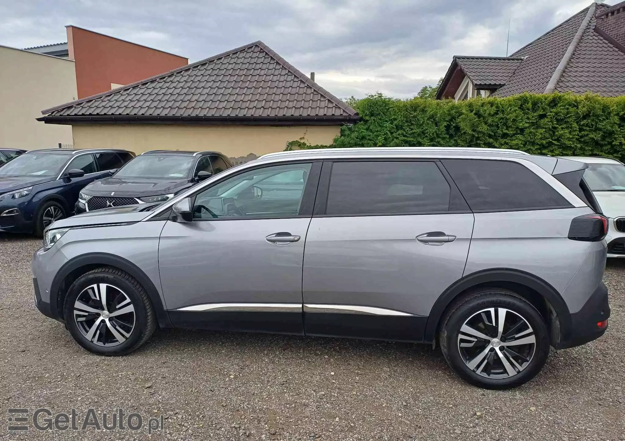 PEUGEOT 5008 Allure 130 S&S