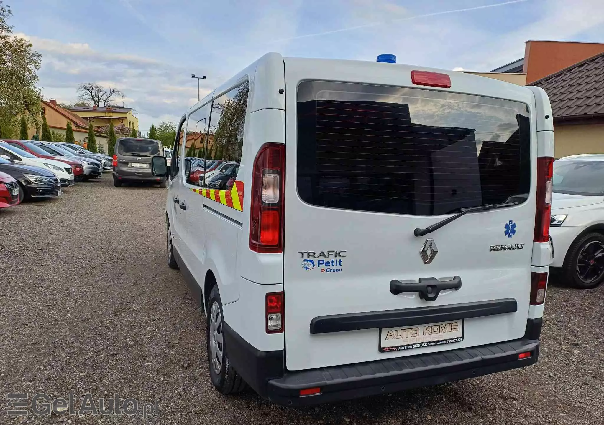 RENAULT Trafic 1.6 DCi AMBULANS , KARETKA 