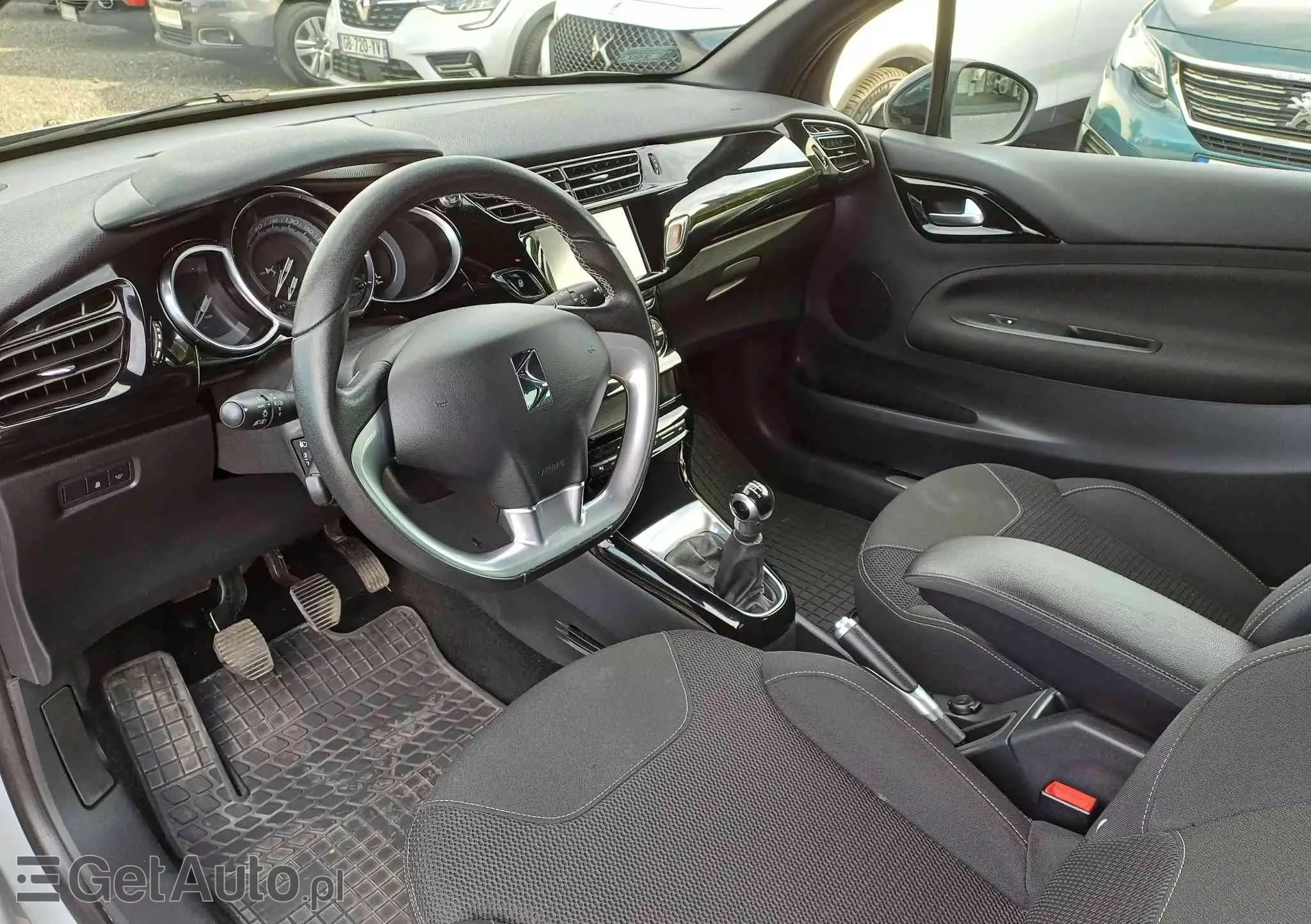 DS. AUTOMOBILES DS3 Grand Chic