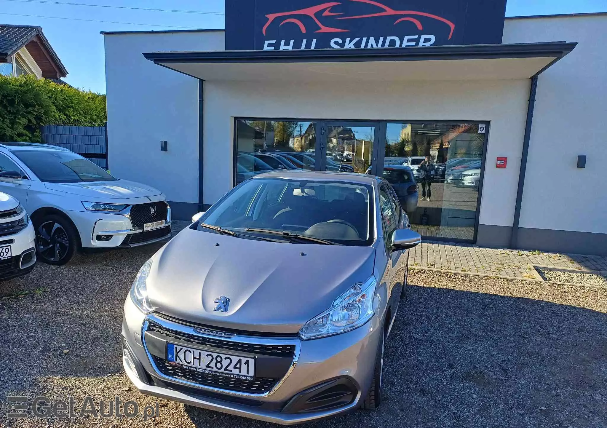 PEUGEOT 208 Signature S&S