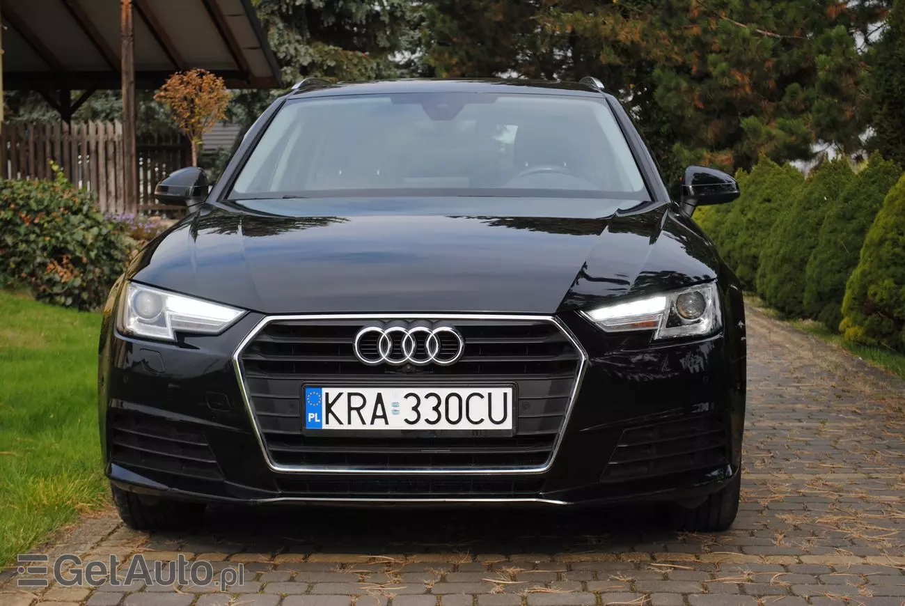 AUDI A4 Avant S tronic