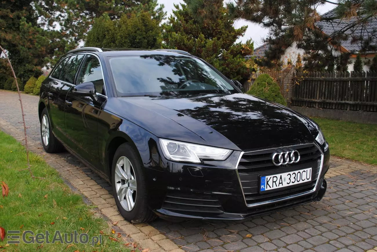 AUDI A4 Avant S tronic