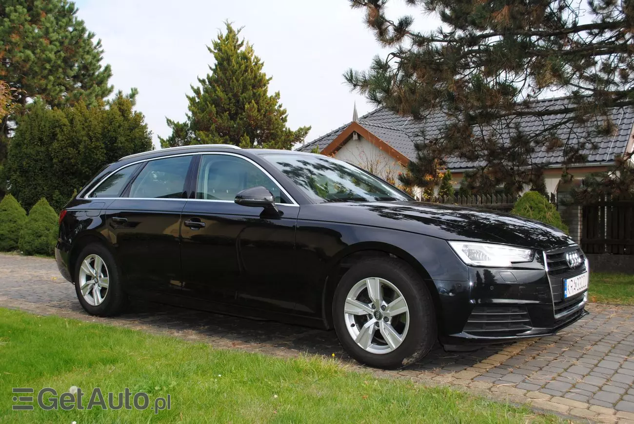 AUDI A4 Avant S tronic