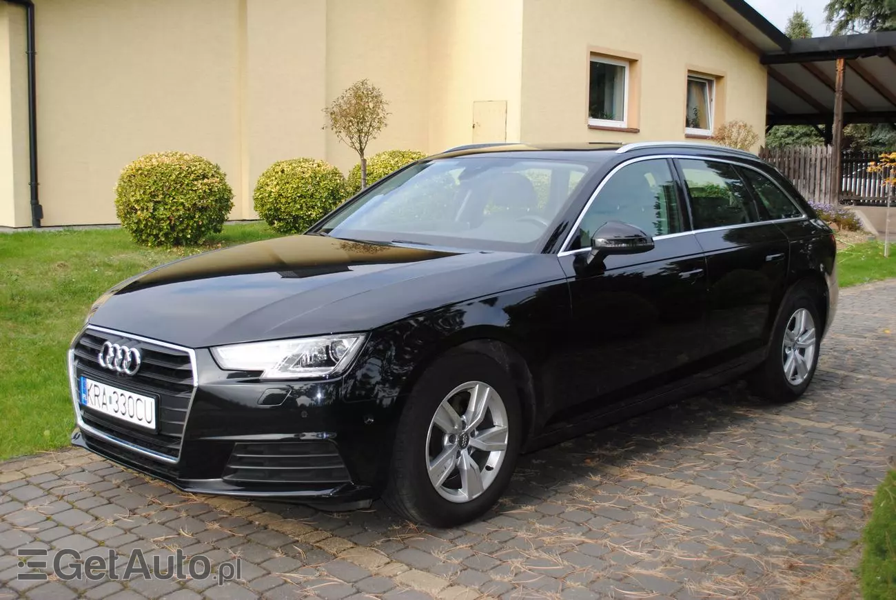 AUDI A4 Avant S tronic