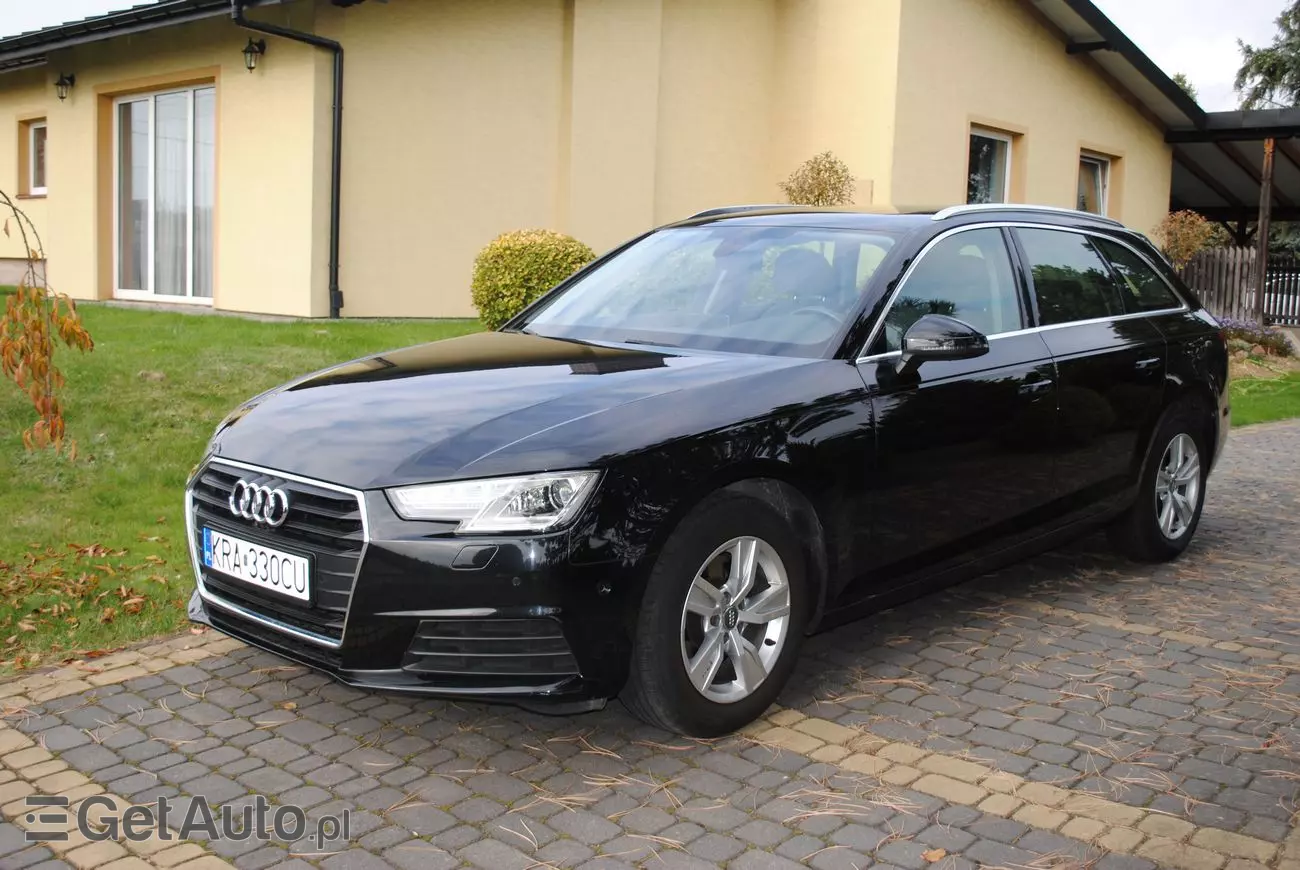 AUDI A4 Avant S tronic