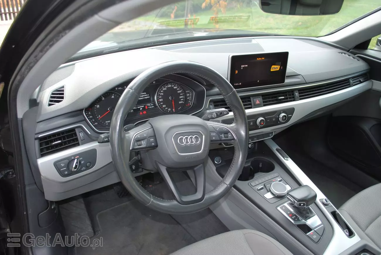 AUDI A4 Avant S tronic