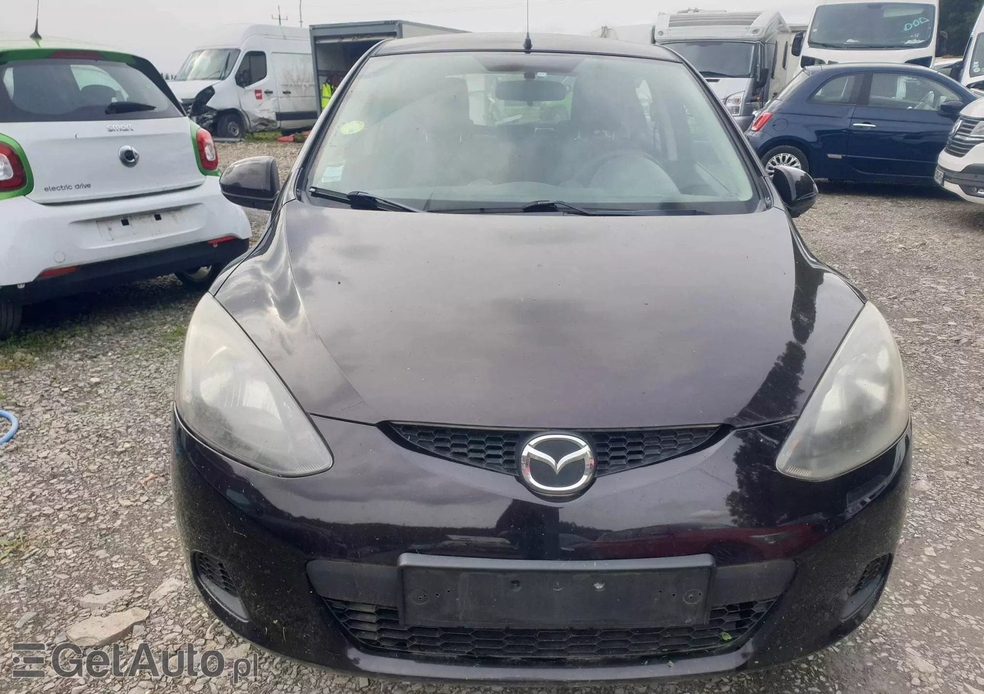 MAZDA 2 