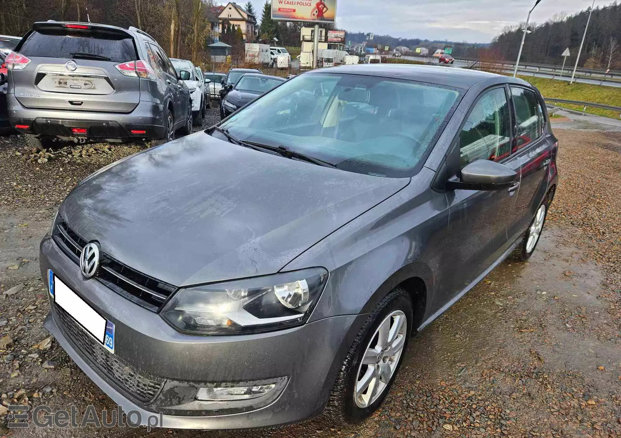 VOLKSWAGEN Polo 