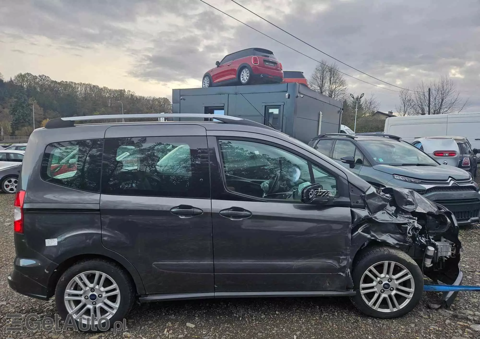 FORD Tourneo Courier 