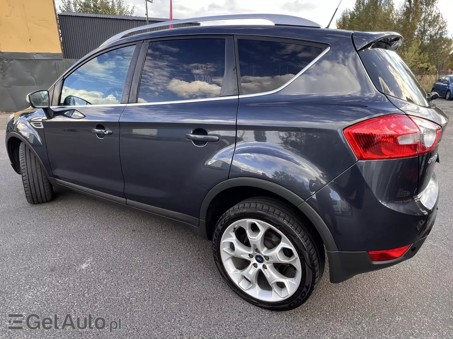 FORD Kuga 