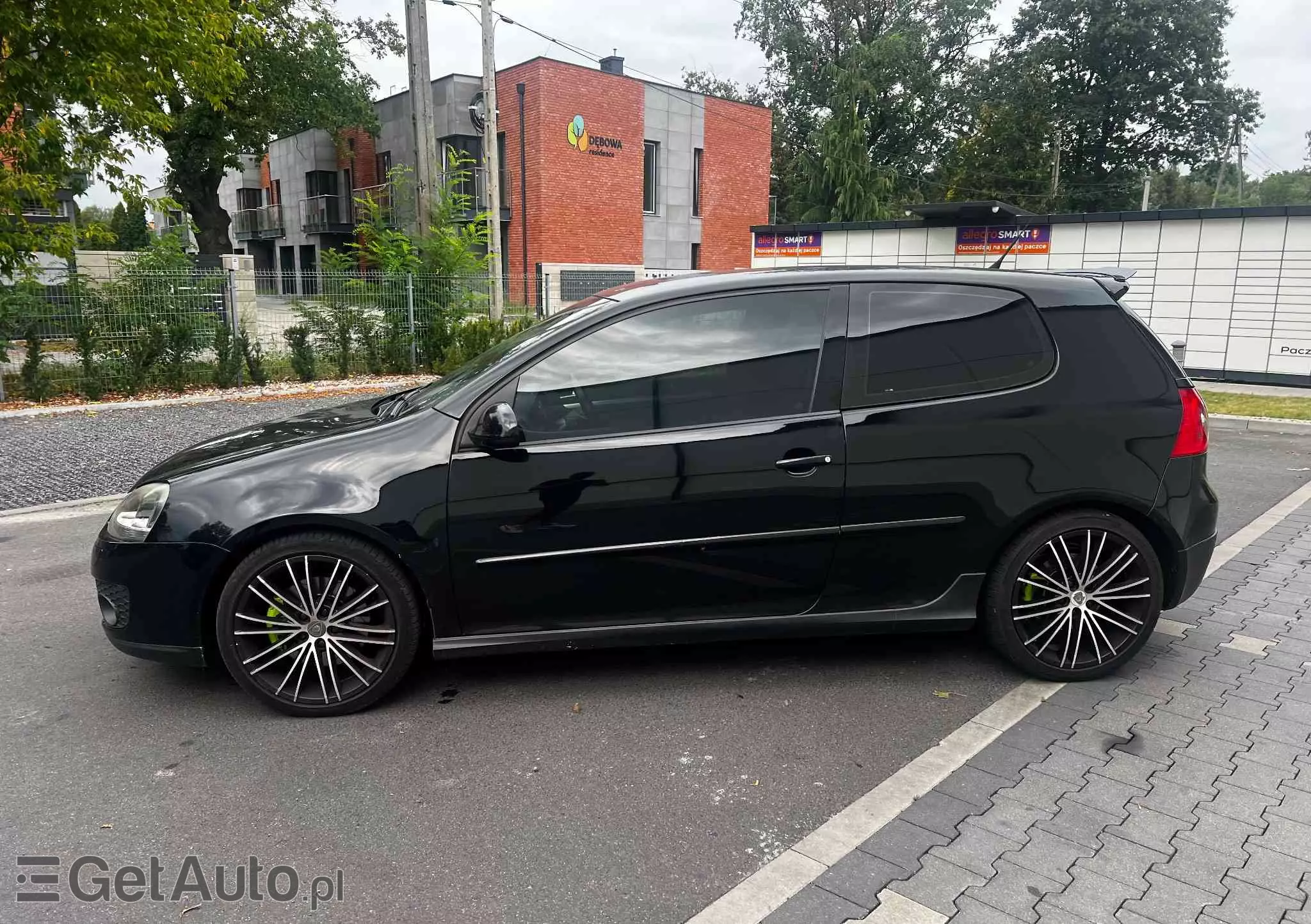 VOLKSWAGEN Golf GTI