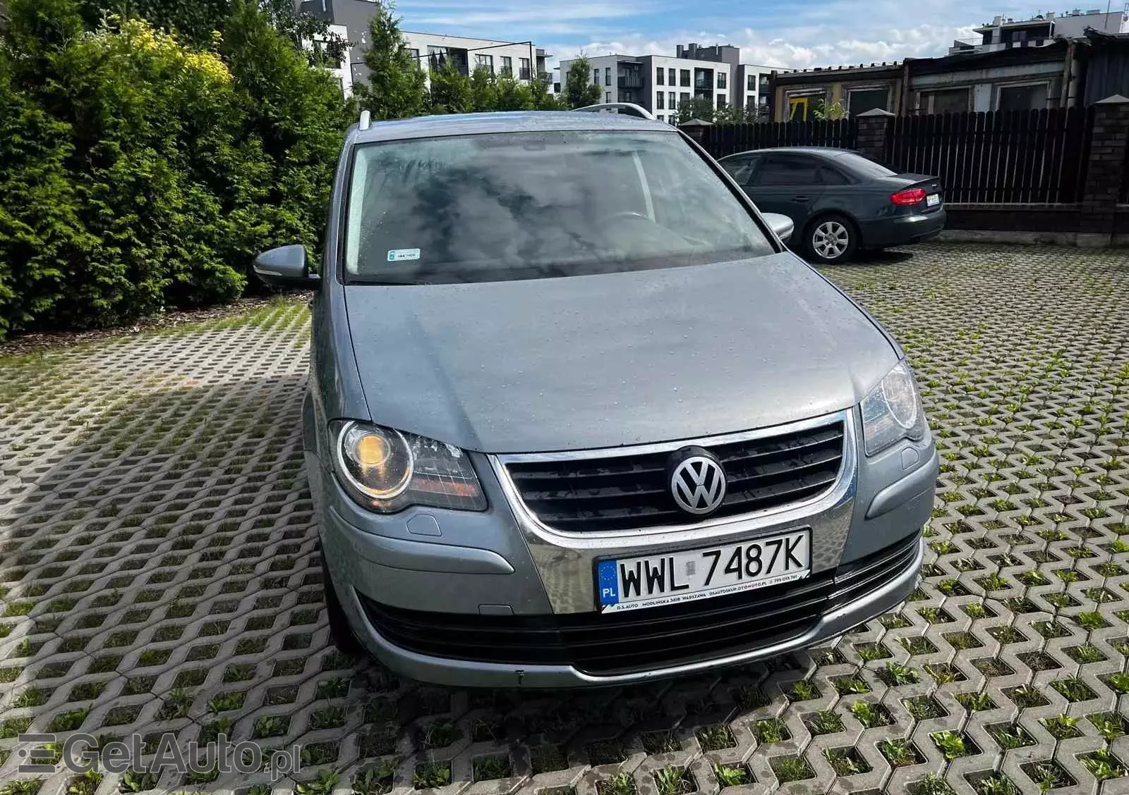 VOLKSWAGEN Touran Comfortline DSG