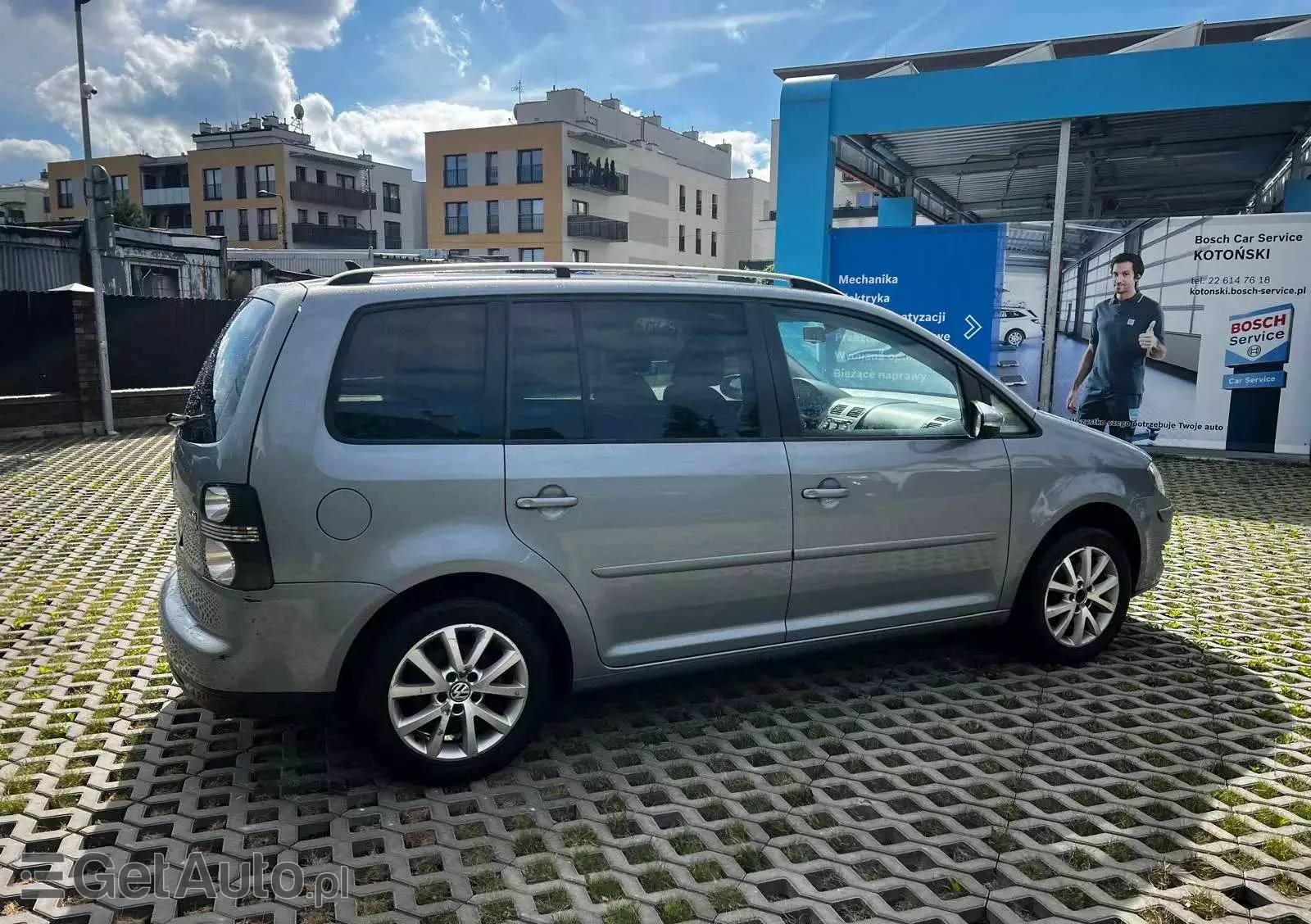 VOLKSWAGEN Touran Comfortline DSG