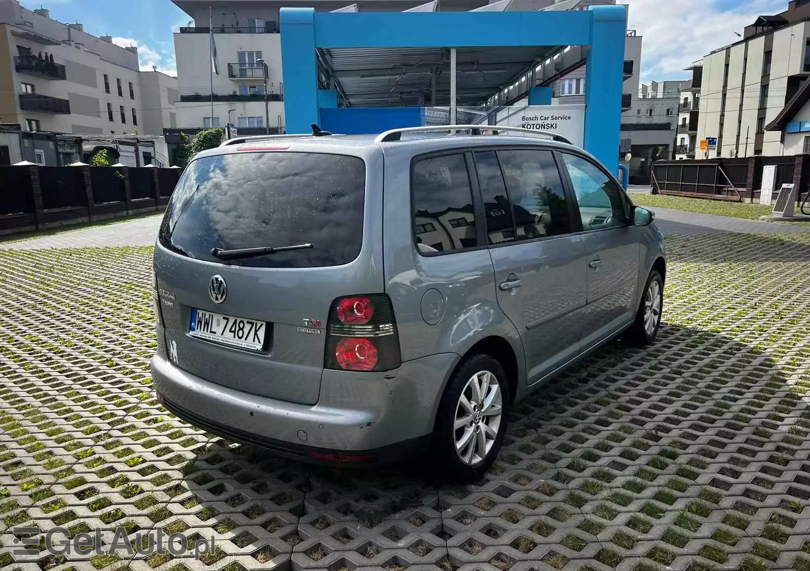 VOLKSWAGEN Touran Comfortline DSG