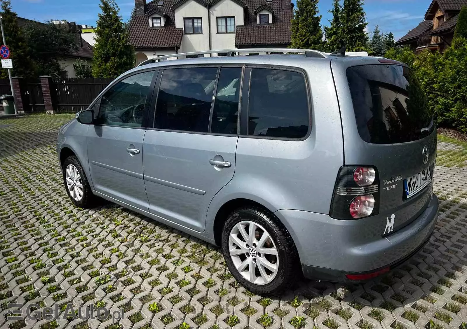 VOLKSWAGEN Touran Comfortline DSG