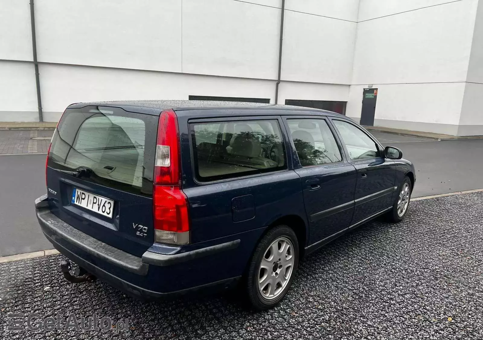 VOLVO V70 