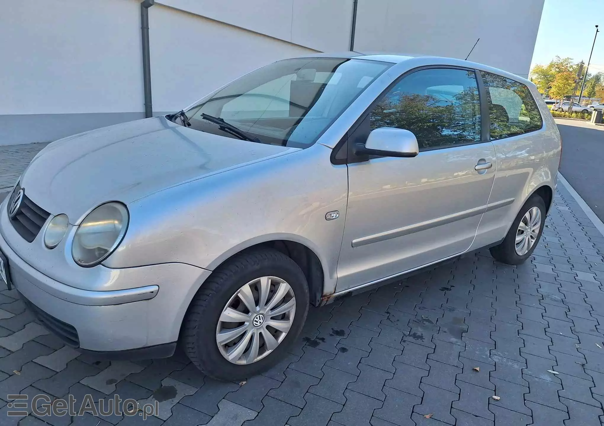 VOLKSWAGEN Polo Basis