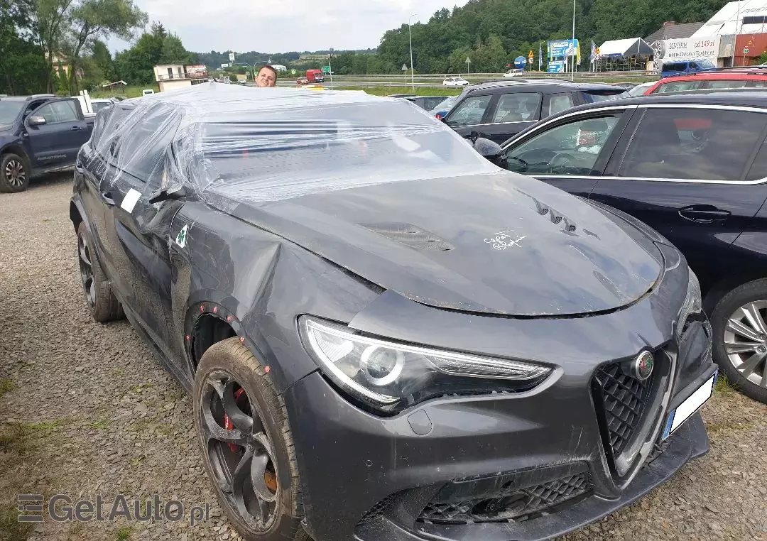 ALFA ROMEO Stelvio  2.9 V6 Bi-Turbo Quadrifoglio Q4