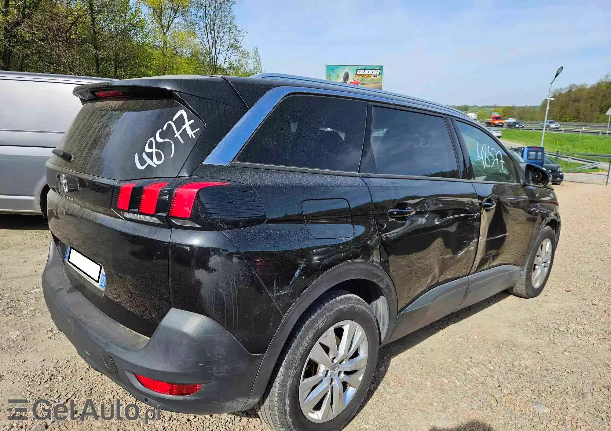 PEUGEOT 5008 Allure 130 S&S Aut.