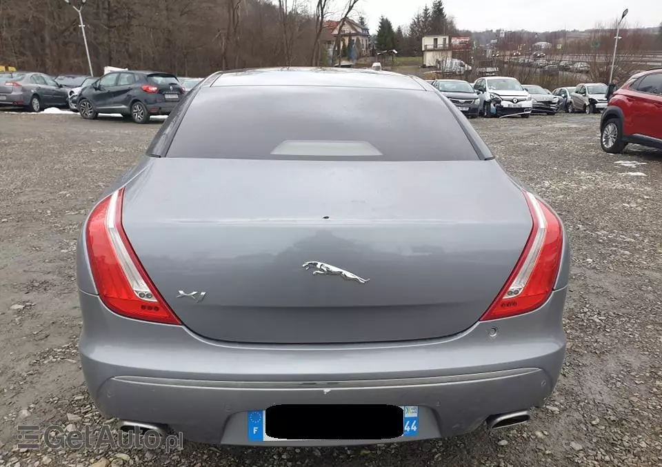 JAGUAR XJ Luxury