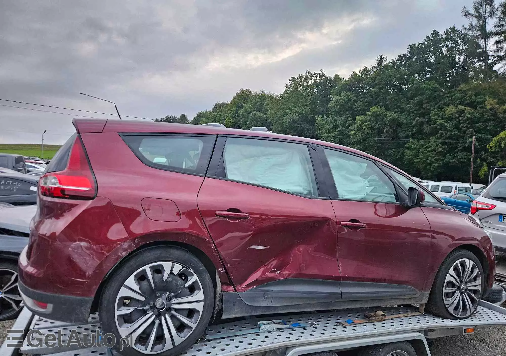 RENAULT Grand Scenic  BLUE dCi 120 BLACK EDITION