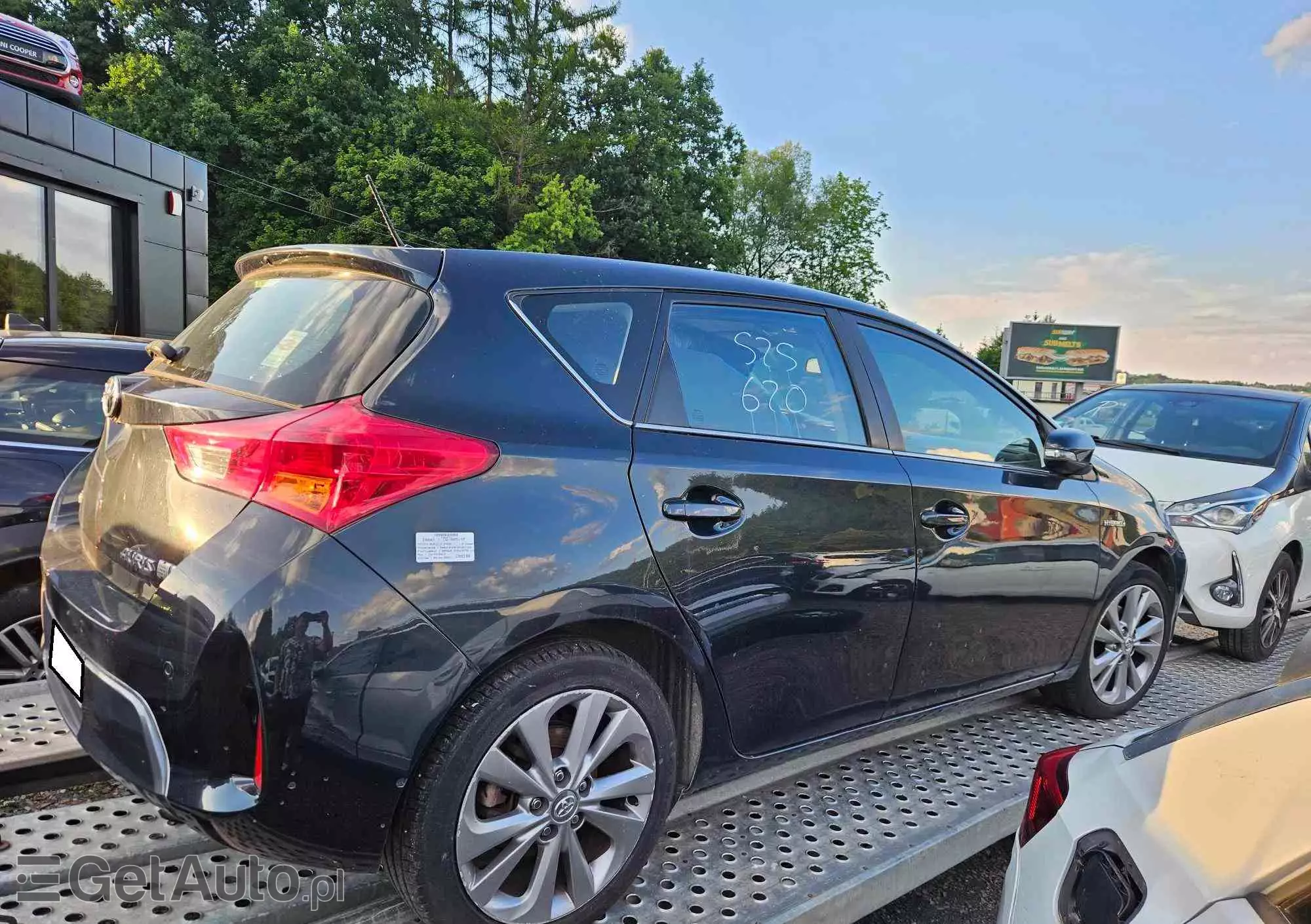 TOYOTA Auris  Hybrid Automatik Executive