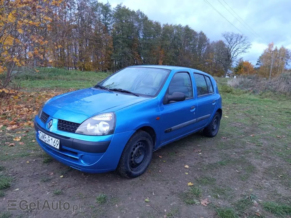 RENAULT Clio 