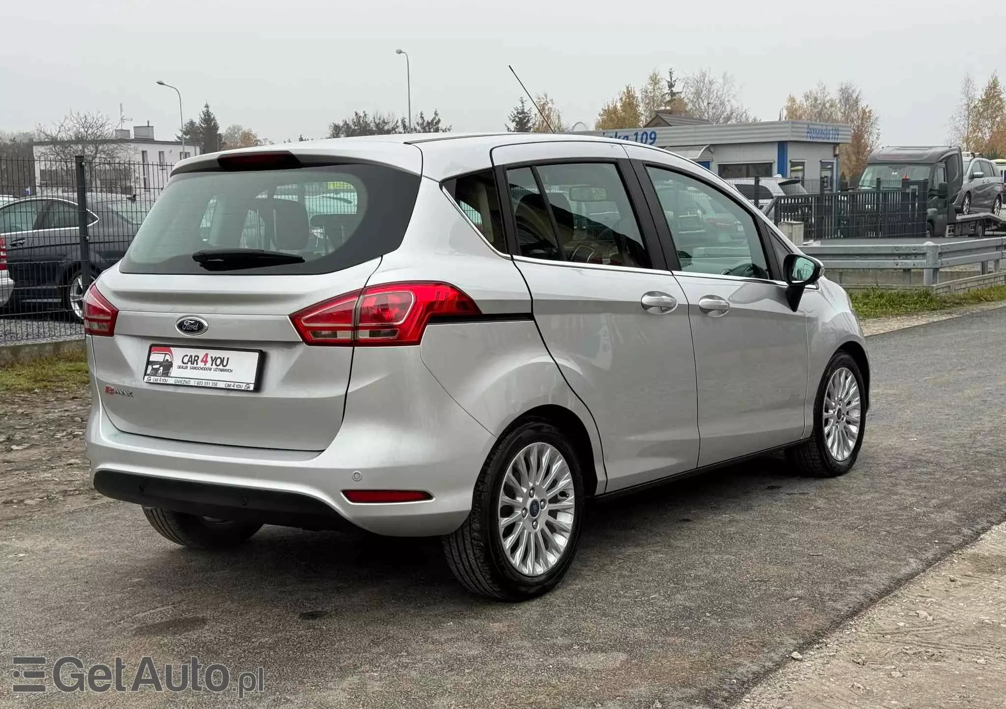 FORD B-Max Titanium