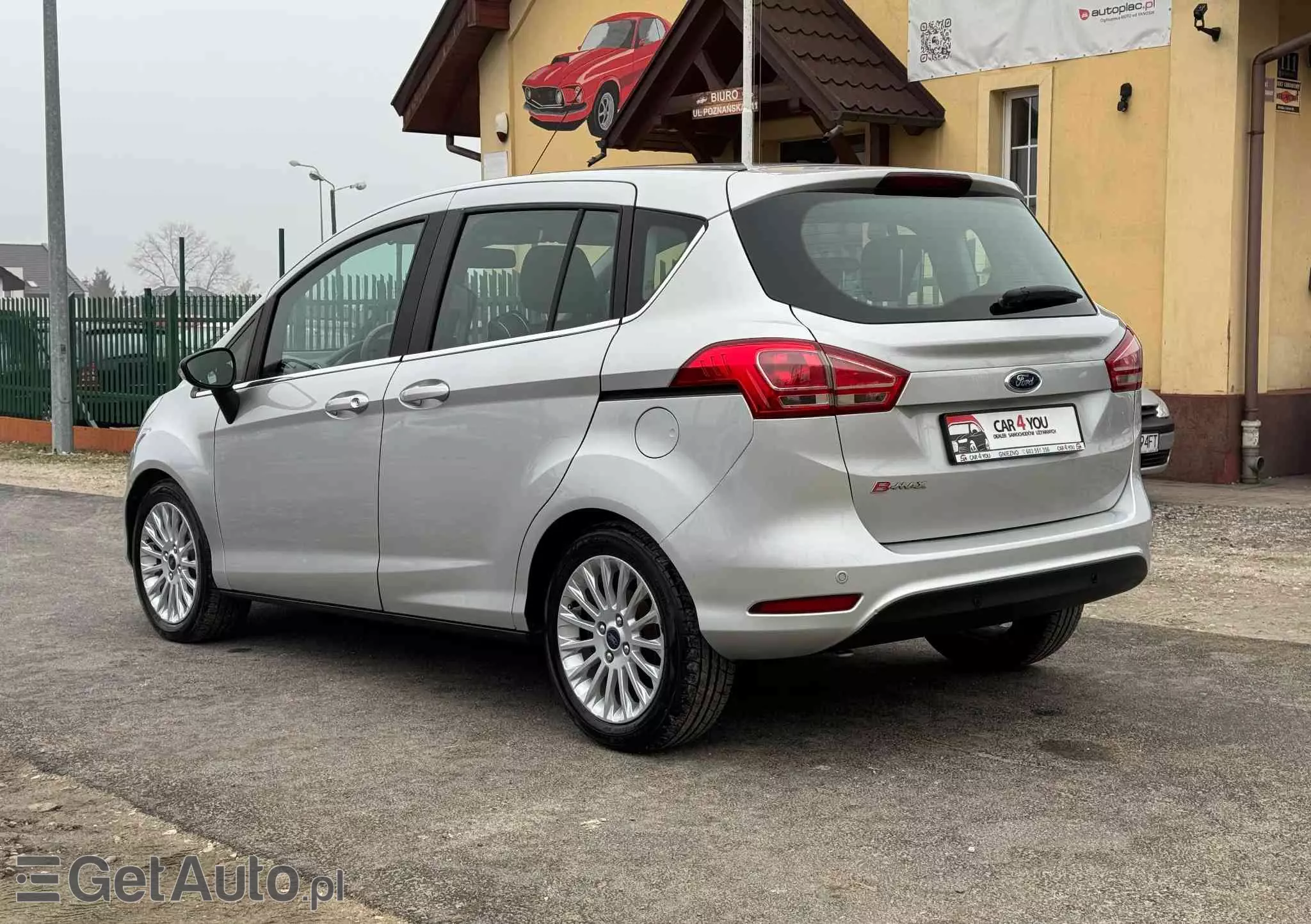 FORD B-Max Titanium