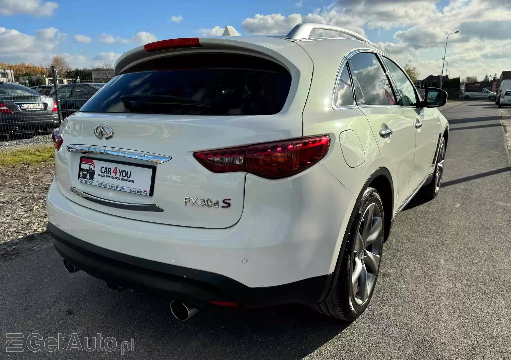 INFINITI FX30  AWD S