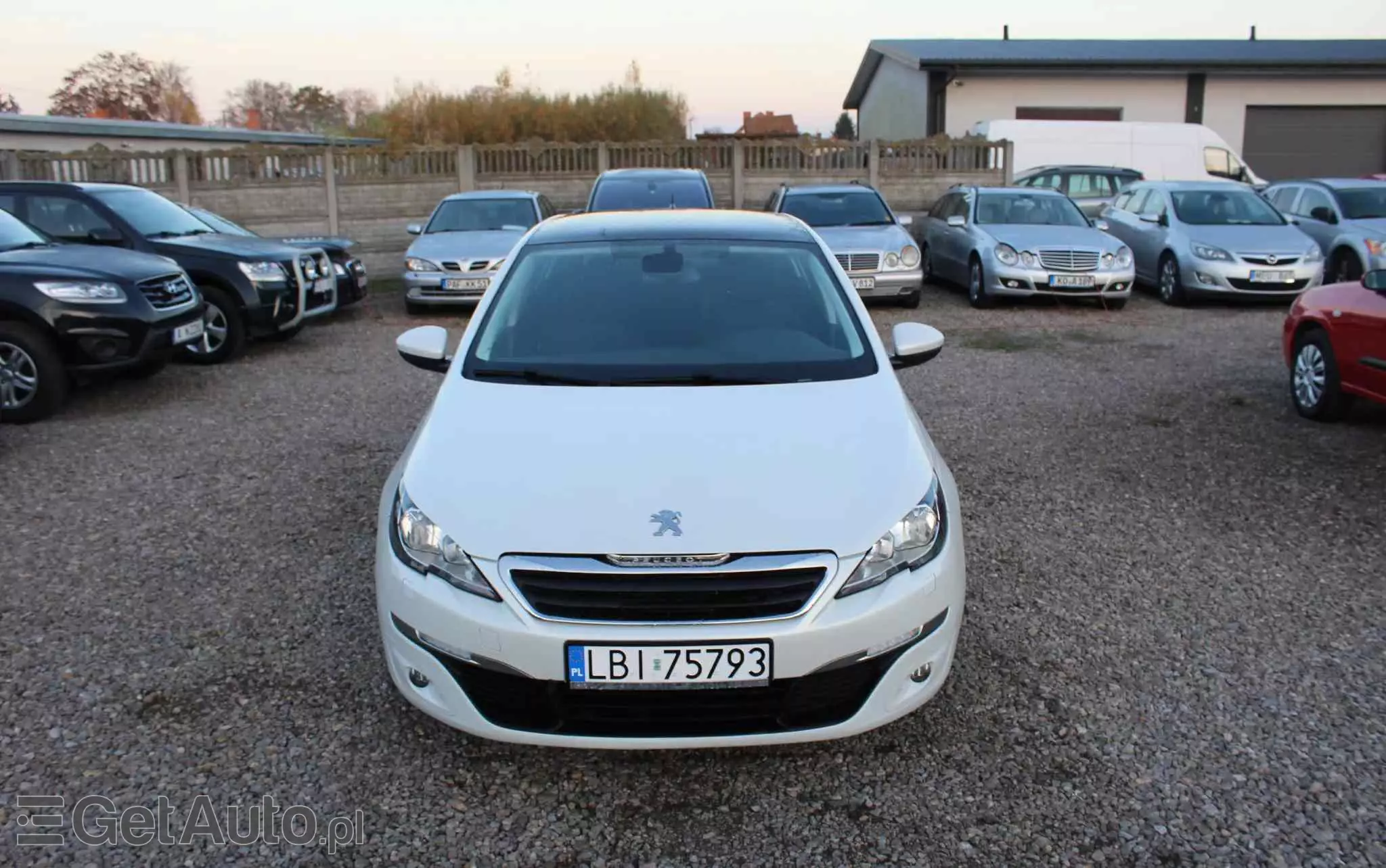 PEUGEOT 308 