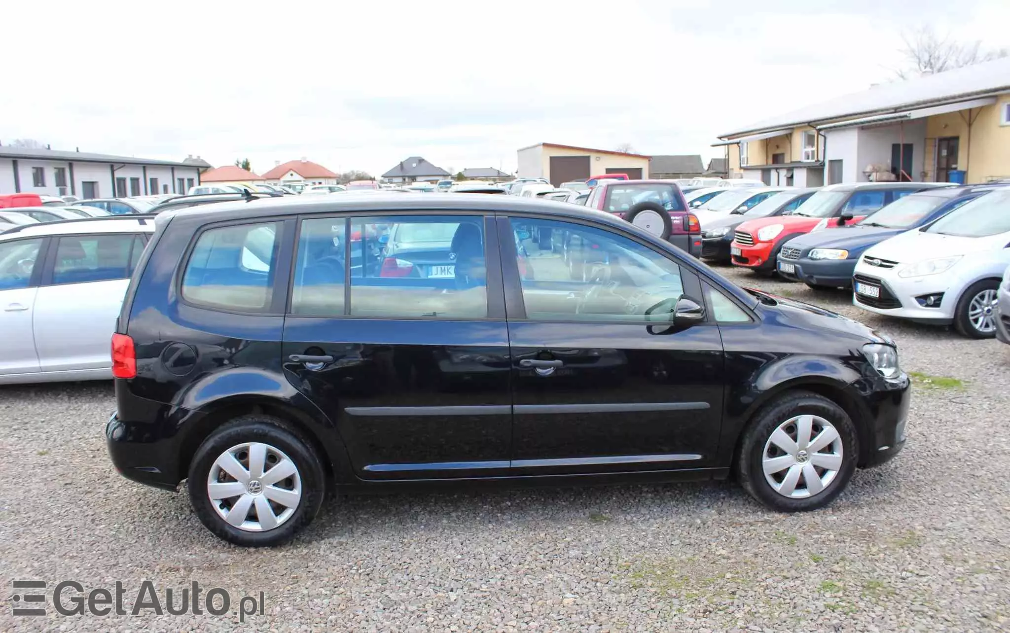 VOLKSWAGEN Touran BlueMotion Trendline