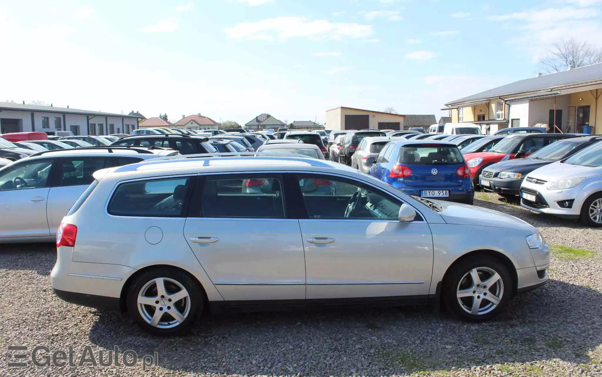 VOLKSWAGEN Passat  Variant 1.6 TDI DPF BlueMotion Technology Sportline