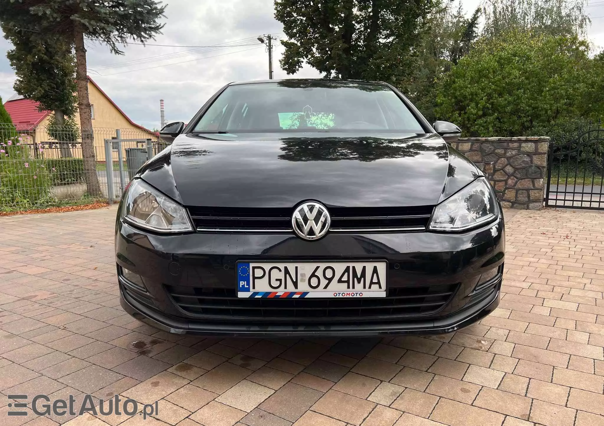 VOLKSWAGEN Golf Trendline