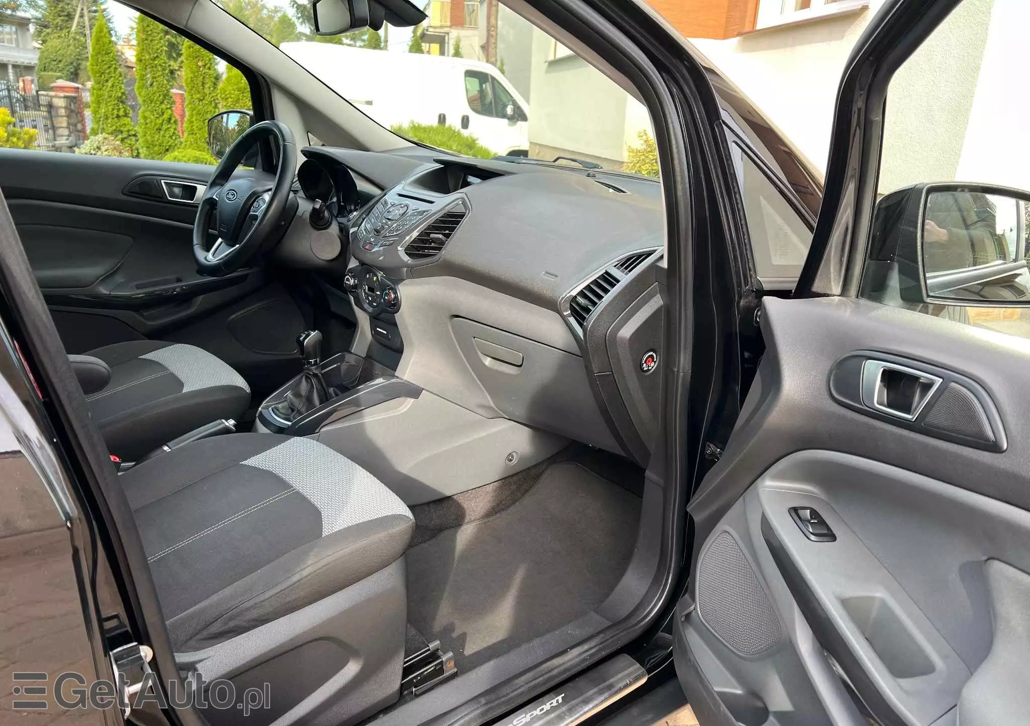 FORD EcoSport 1.0 EcoBoost COOL&CONNECT