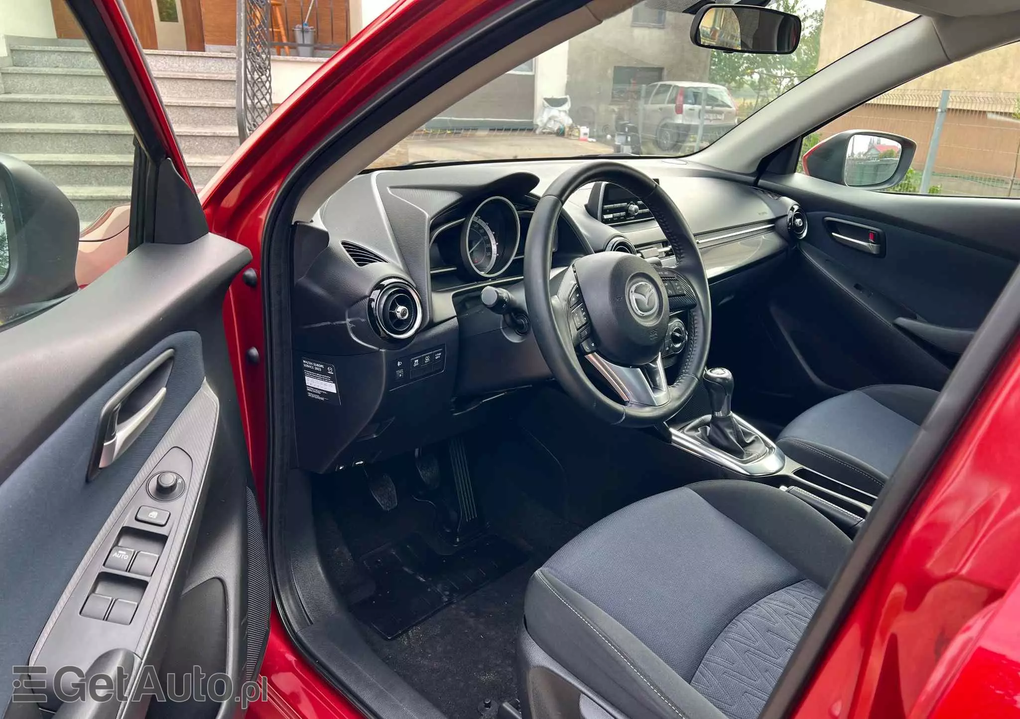 MAZDA 2 SKYACTIV-G 75 Center-Line