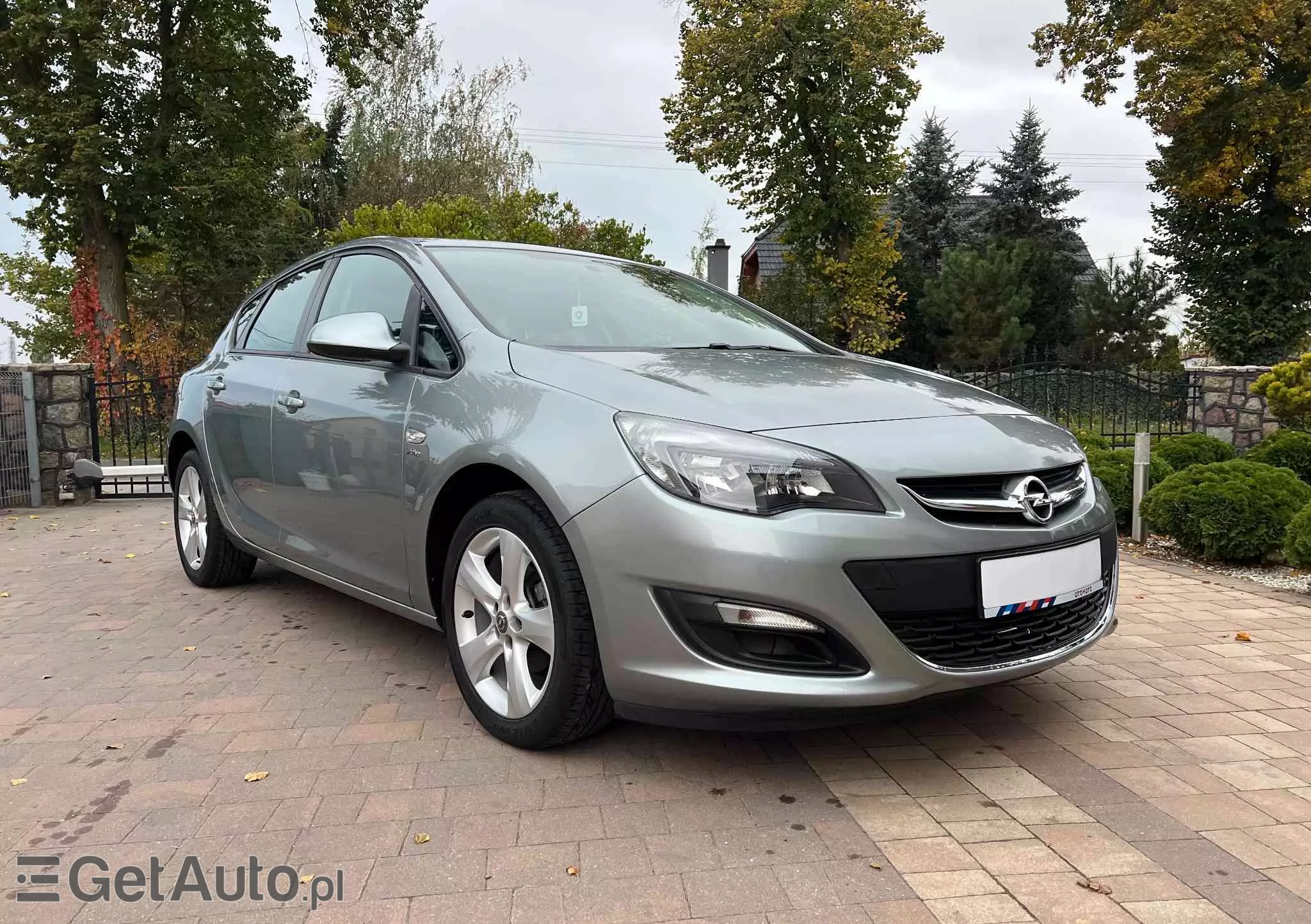 OPEL Astra 1.4 Turbo Design Edition